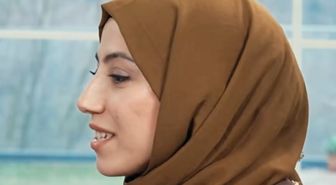 Yemekteyiz Gamze kimdir? Zuhal Topal'la Yemekteyiz Gamze Hanım kaç yaşında, nereli?