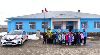 Bulanık'ta öğrencilere trafik güvenliği eğitimi