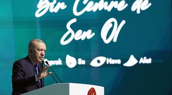Cumhurbaşkanı Erdoğan 'Cemre Vakfı Tanıtım Programı'nda konuştu! Ünlü akını yaşandı