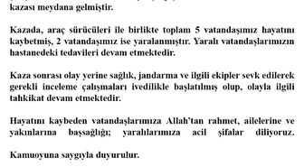 Diyarbakır'da otomobil ile hafif ticari araç kafa kafaya çarpıştı: 5 ölü, 2 yaralı