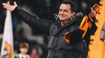 Acun Ilıcalı'nın Hull City'si sonunda galibiyeti hatırladı
