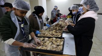 Albüm: Batı Şeria'da İhtiyaç Sahipleri İçin İftar Hazırlığı