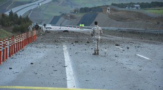 Balıkesir'de kaza kırıma uğrayan F-16 uçağının enkazı kaldırılıyor