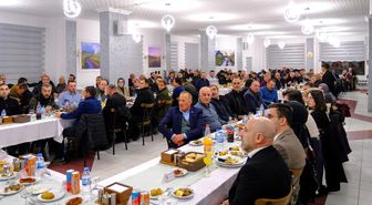 Vali Eldivan, muhtarlarla iftarda buluştu