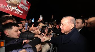 AK Parti Gençlik Kolları, Cumhurbaşkanı Erdoğan'ın Doğum Gününü Kutladı