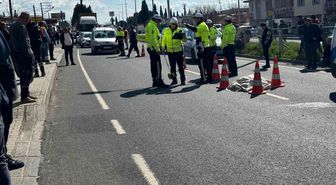 İzmir'de otomobilin çarptığı kadın hayatını kaybetti