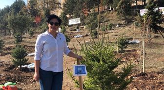 Oğlunun acısına dayanamadı, kalp krizinden öldü
