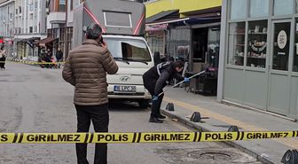 Tartışma sırasında 2 bacağından tabanca ile vuruldu