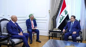 ABD'li Özel Temsilcisi Barrack, Irak Başbakanı Sudani ile bir araya geldi