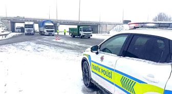 Kayseri Malatya yolu ulaşıma kapandı