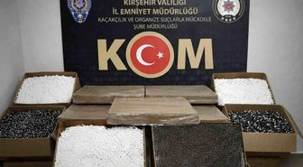 Kırşehir'de 90 bin dal doldurulmuş makaron ele geçirildi