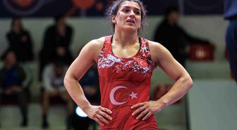 Nesrin Baş'tan bronz madalya