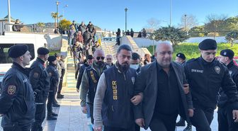 'Sakaraltı Sakarüstü' operasyonunda gözaltına alınan 8 şüpheli adliyede