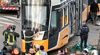 Albüm: İtalya'da Tramvay Raydan Çıktı: 2 Ölü, 40 Yaralı