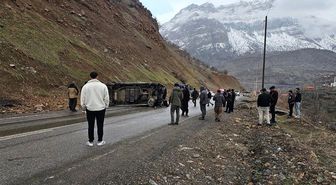 Hakkari'de trafik kazası: 2 yaralı