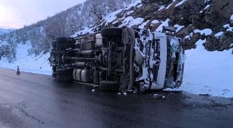 Uludere'de trafik kazası: 2 kişi yaralandı