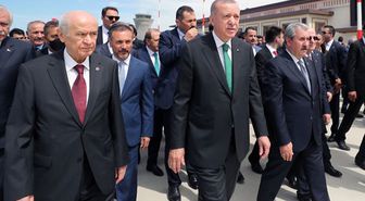 Destici'den hükümete İran çağrısı: Göç dalgasına karşı tedbirli olmamız gerekiyor