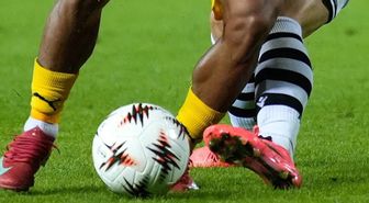 İran'ın ABD ve İsrail saldırılarına misillemeleri nedeniyle Katar'da futbol müsabakaları ertelendi