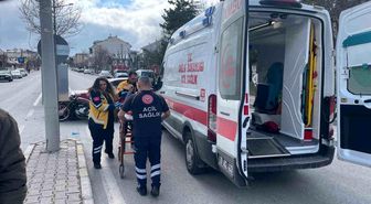 Karaman'da otomobil motosikletle çarpıştı: 1 yaralı