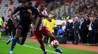 Trendyol Süper Lig: Antalyaspor: 2 Fenerbahçe: 2 (Maç sonucu)