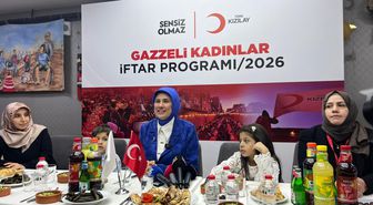 Kızılay Genel Başkanı Yılmaz, Gazzeli kadınlar ile iftarda bir araya geldi