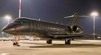 Bu ismi tanımayan yok! Artan gerilim sonrası 70 milyon Euro'luk özel jetine binip ülkeden kaçtı