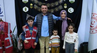 Eskişehir'de vefa sofrası: Devlet korumasında yetişen gençler iftarda buluştu