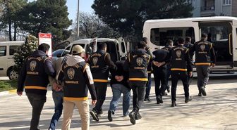 Manisa'daki fabrika hırsızları yakalandı