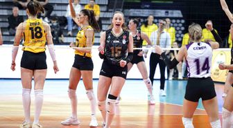 AXA Sigorta Kupa Voley: V. Bank: 3 Zeren Spor: 1