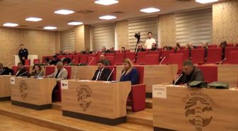 Şile Belediye Meclisi'nde 'barınak' tartışması: Sokakta hayvan kalmadı ki veterinerlik olarak hepsini öldürdük