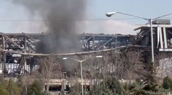 12 bin kişilik stadyum da savaşa boyun eğdi