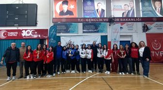 Gençler dart müsabakaları sona erdi
