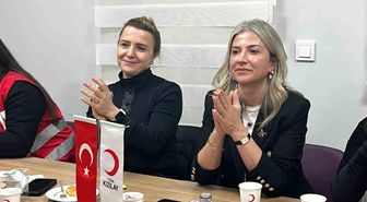 Kars'ta Kızılay'dan üniversite öğrencilerine 'Anne Eli' iftarı