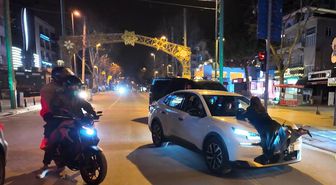 Polis uygulamasında ilginç anlar: Alkollü yolcu çakar iddiasıyla aracın önüne atladı
