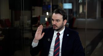 İYİ Parti Genel Başkan Yardımcısı Cenk Özatıcı: Savaş aylarca sürebilir, Türkiye göçe hazır olmalı