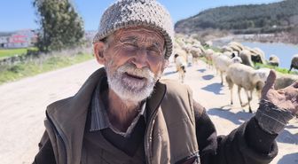 Ameliyatlı haliyle besicilik yapan Ömer amcanın sözleri yüreklere dokundu