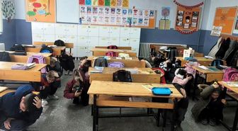 Altıntaş'ta Zafer İlkokulunda deprem tatbikatı