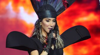 Hande Yener kimdir, hangi partili? Hande Yener kaç yaşında, nereli?