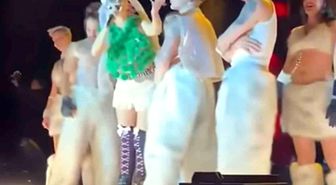 Şarkıcı Hande Yener hakkında 'Cumhurbaşkanına hakaret' ve 'Anayasal düzeni hedef alma' soruşturması