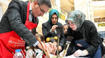Erzurum'da kadın temalı farkındalık sergisi