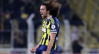 Fenerbahçe'de kim kırmızı kart gördü (Fenerbahçe Samsunspor)?