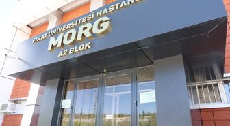 Oğlunu bıçaklayan adamı, av tüfeğiyle vurarak öldürdü