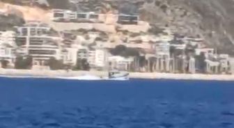 Antalya açıklarında mültecileri taşıyan bot battı: 15 ölü, 20 yaralı