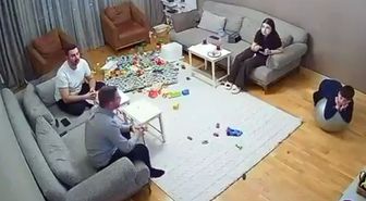 Eşini odadan çıkardıktan 10 saniye sonra havalara uçtu