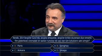Nerede, 2014 Sevgililer Günü'nde, sevgilisi olmayanlar, sevgililer birlikte oturamasın diye romantik film gösterilecek sinemadaki bir seansın ...