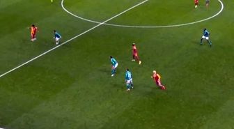 Galatasaray'ın golü sayılmadı! Karara tepki yağıyor