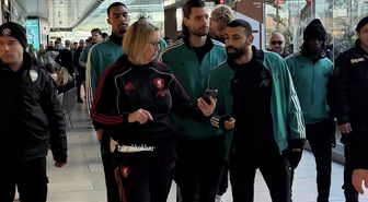 Liverpool oyuncuları Galatasaray maçı öncesi AVM gezdi