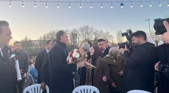 AK Parti Sözcüsü Ömer Çelik, Ankara Üniversitesi'nde öğrencilerle buluştu