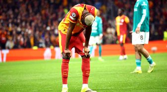 UEFA Şampiyonlar Ligi: Galatasaray: 1 Liverpool: 0 (İlk yarı)