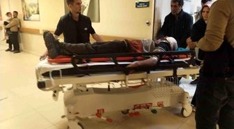 Bursa'da otomobil park halindeki tırın altına girdi: 1 yaralı